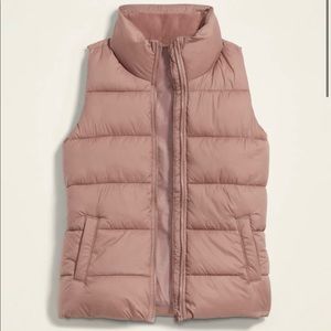 Old Navy Puffer Vest